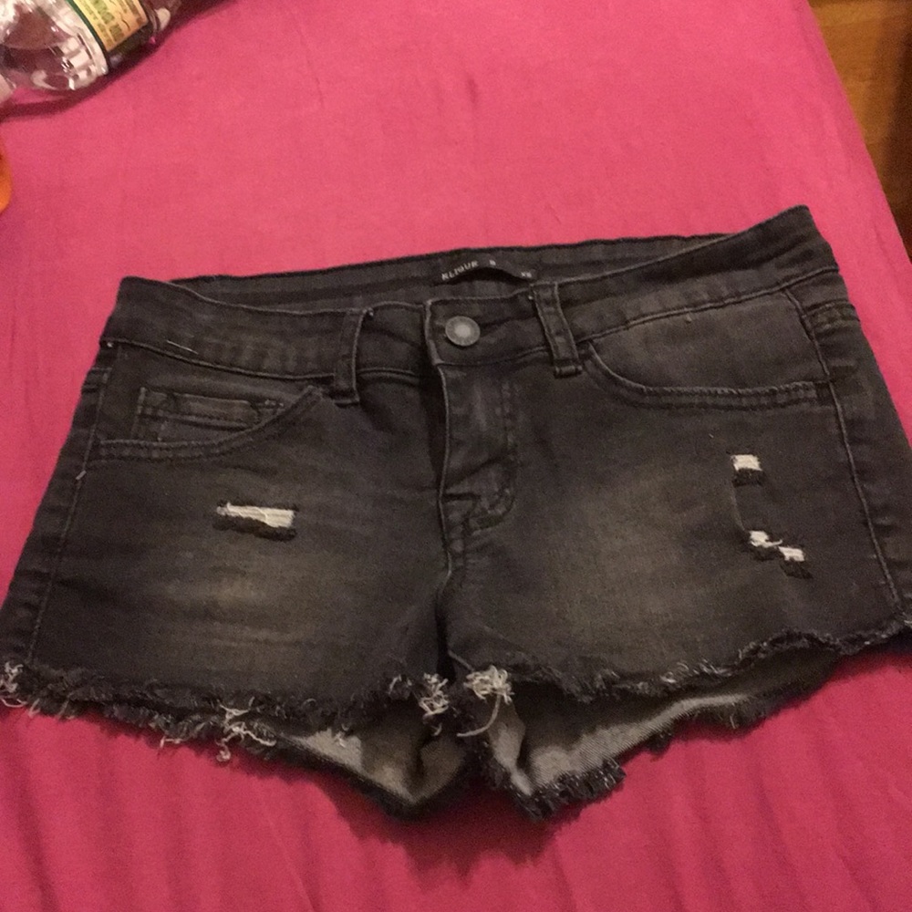 Light Wash Black Shorts